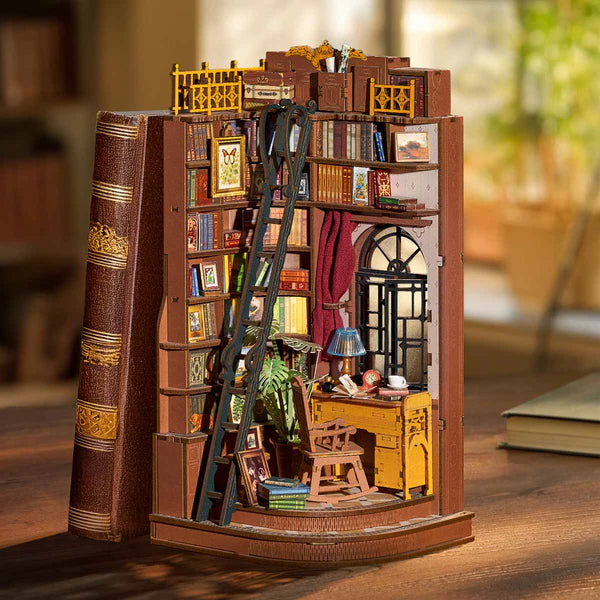Rolife Silent Corner Study DIY Book Nook
